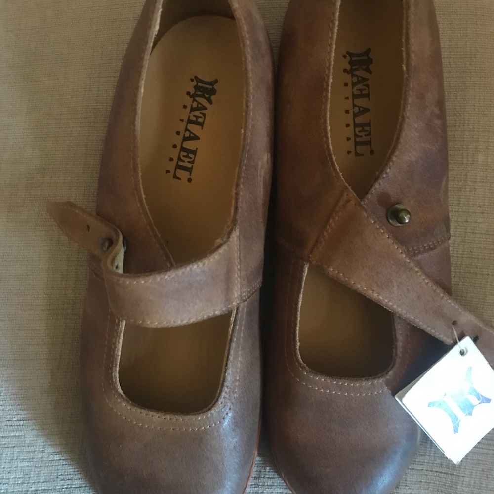 Rafael portuguese shoes size 8 new with tags